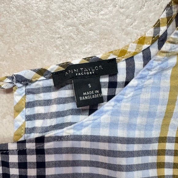 ANN TAYLOR ~ Plaid Bell Sleeve Ruffle Bottom Top in Yellow and Blue size S - Picture 3 of 7